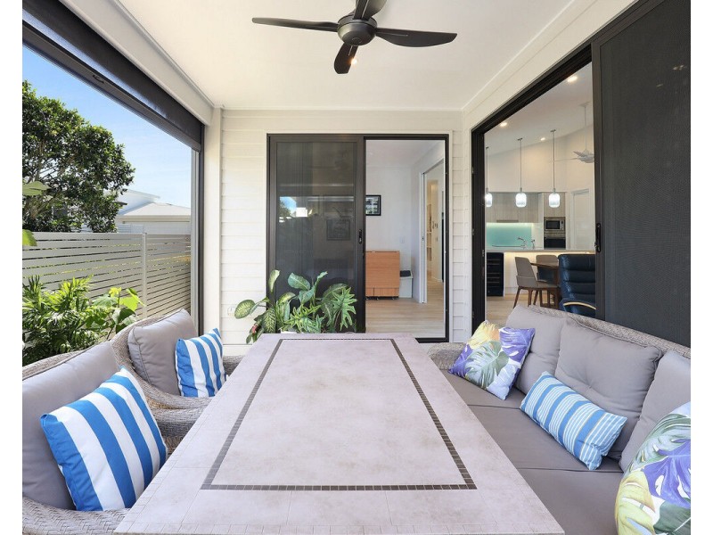 52/40 Menzies Drive, Pacific Paradise QLD 4564