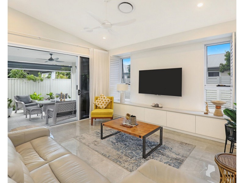 86/40 Menzies Drive, Pacific Paradise QLD 4564