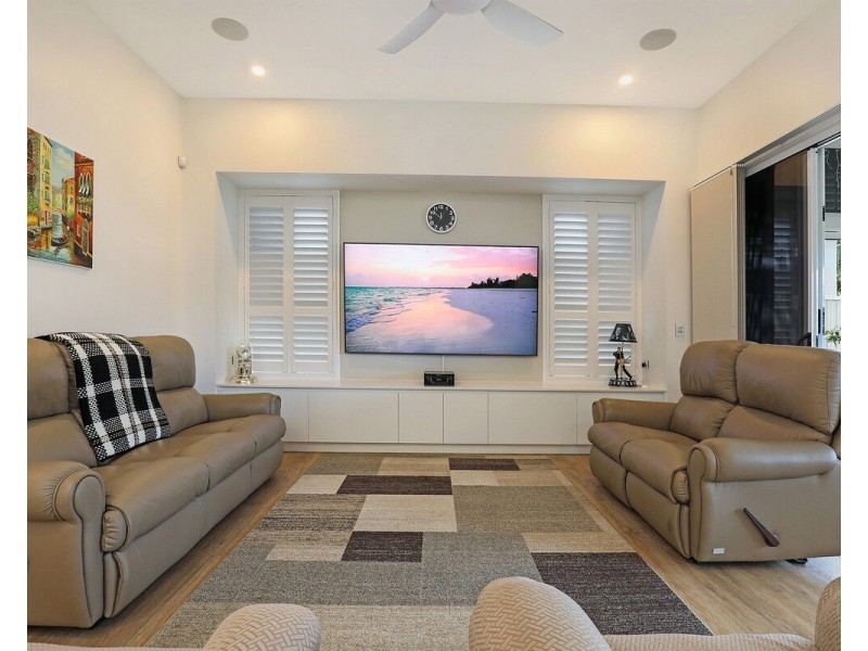 167/40 Menzies Drive, Pacific Paradise QLD 4564