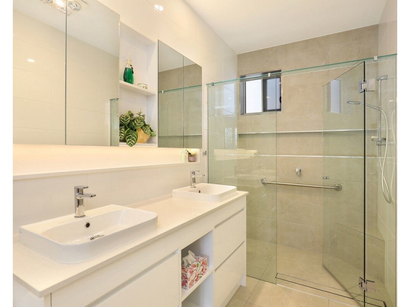 17/40 Menzies Drive, Pacific Paradise QLD 4564