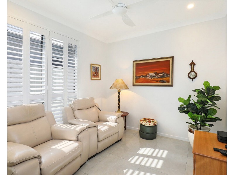 17/40 Menzies Drive, Pacific Paradise QLD 4564