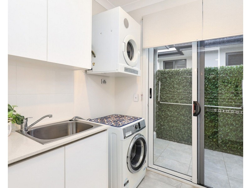 40/40 Menzies Drive, Pacific Paradise QLD 4564