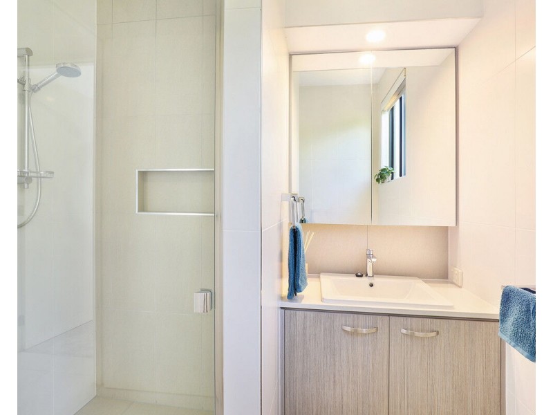 4/596 David Low Way, Pacific Paradise QLD 4564