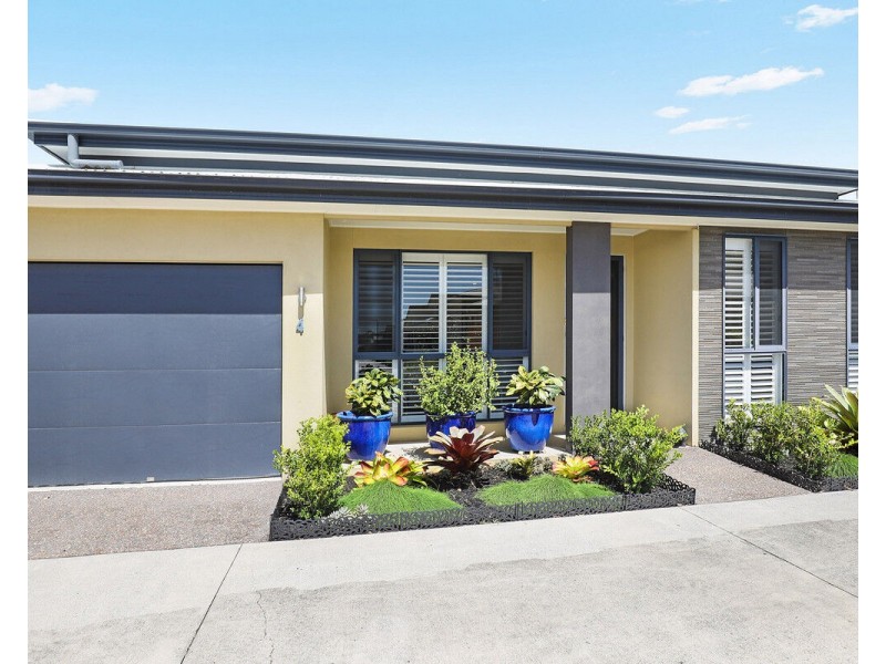 4/596 David Low Way, Pacific Paradise QLD 4564