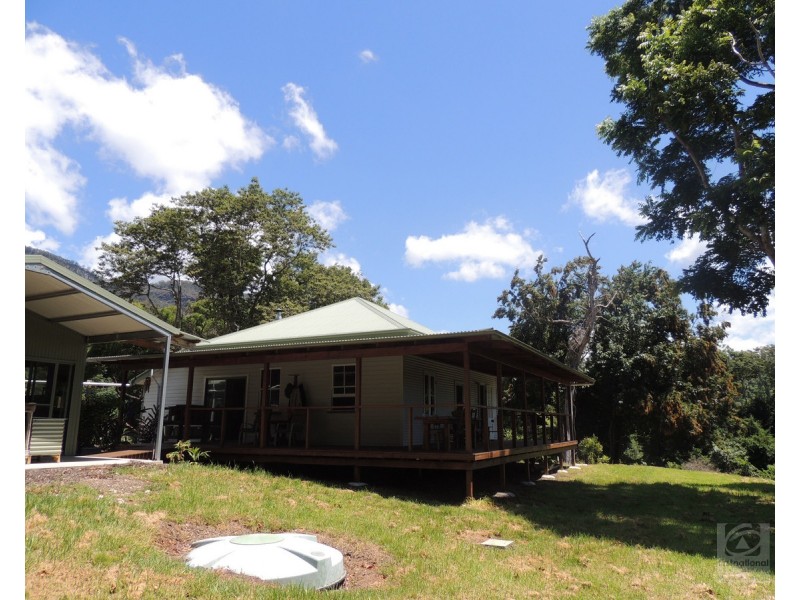 873 Commissioners Ck Road, Commissioners Creek NSW 2484