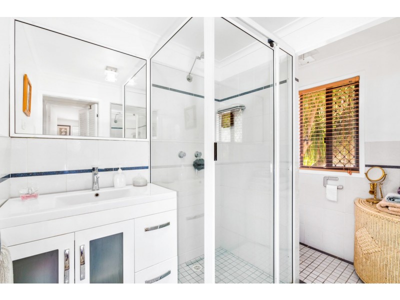 3 Marshall Street, Uki NSW 2484