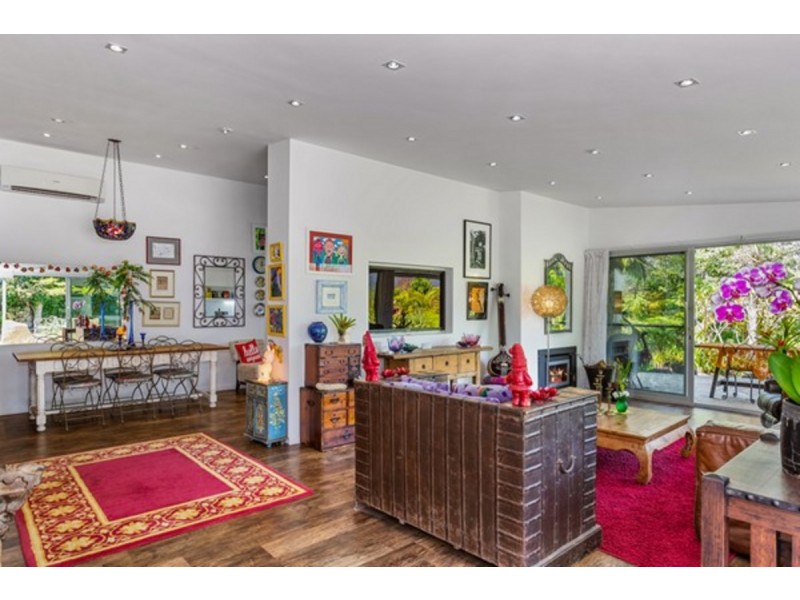 67 Braeside Drive, Uki NSW 2484