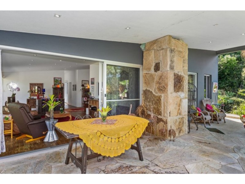 67 Braeside Drive, Uki NSW 2484