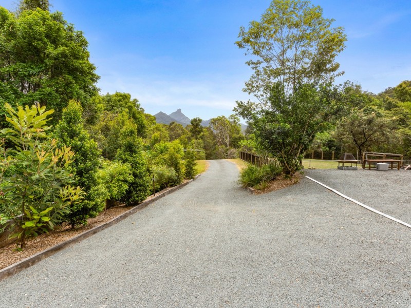 135 Braeside Drive, Uki NSW 2484