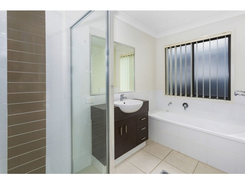 Unit 2/8-16 Shearer Court, Terranora NSW 2486