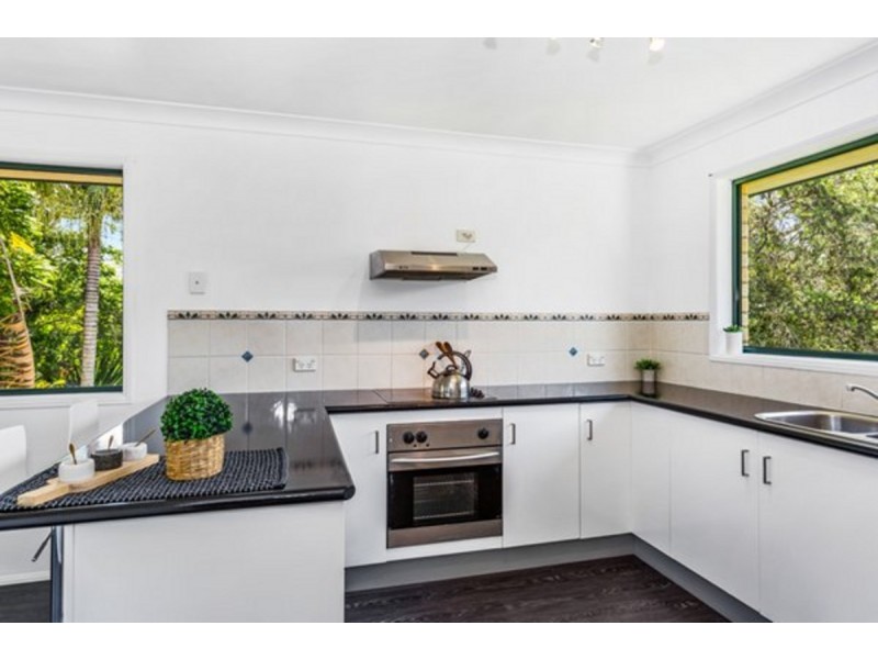4 Riveroak Drive, Murwillumbah NSW 2484