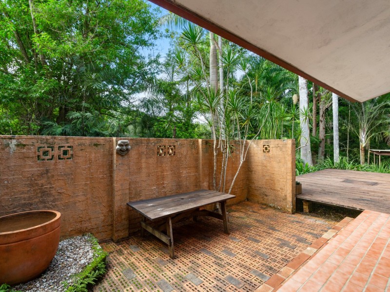 10 Old Convent Road, Uki NSW 2484