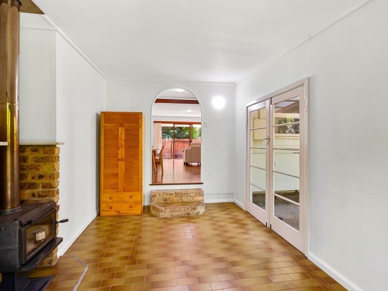 10 Old Convent Road, Uki NSW 2484