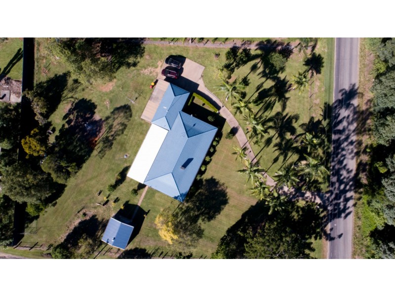 127 Smiths Creek Road, Uki NSW 2484