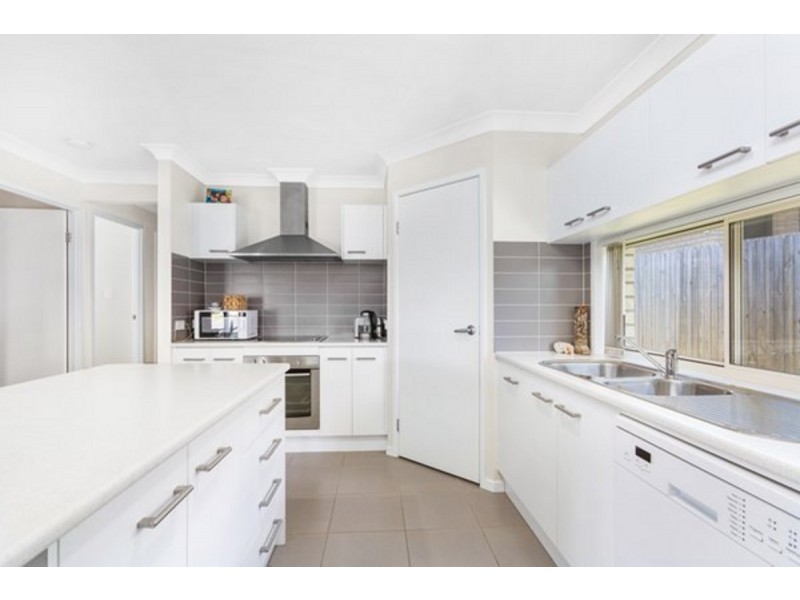 6 Wagawn Drive, Murwillumbah NSW 2484