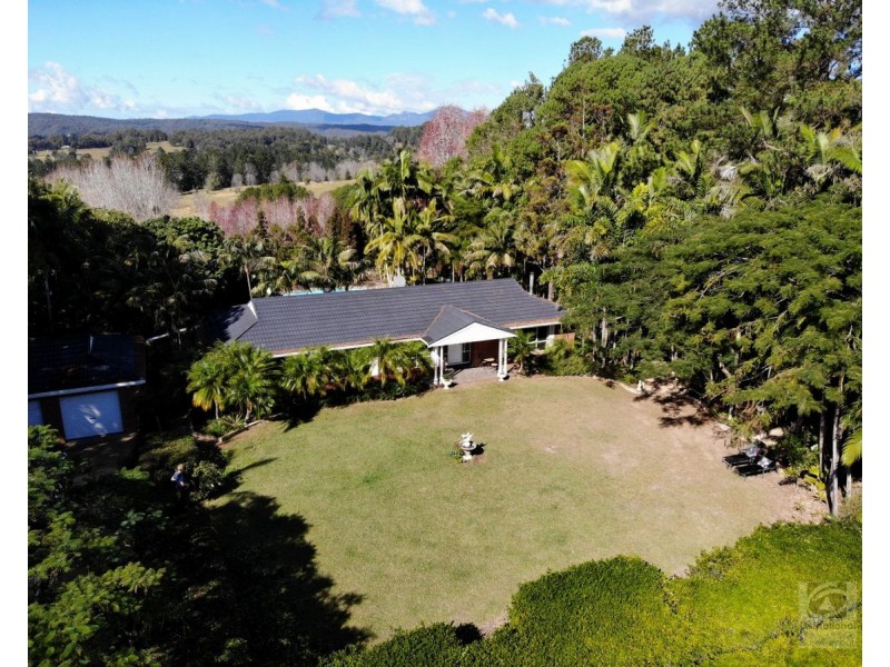 191 Pinnacle Road, Pumpenbil NSW 2484