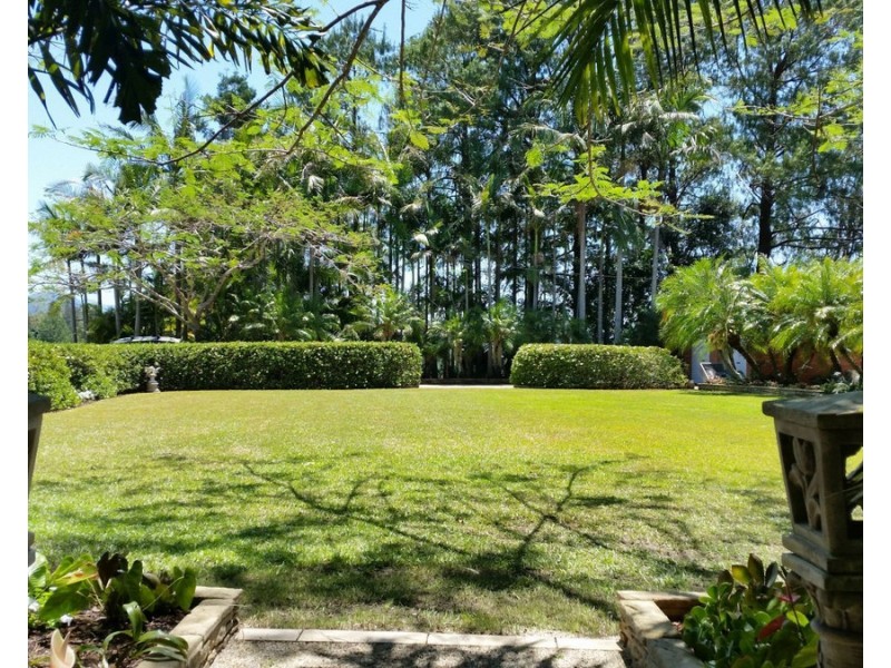 191 Pinnacle Road, Pumpenbil NSW 2484