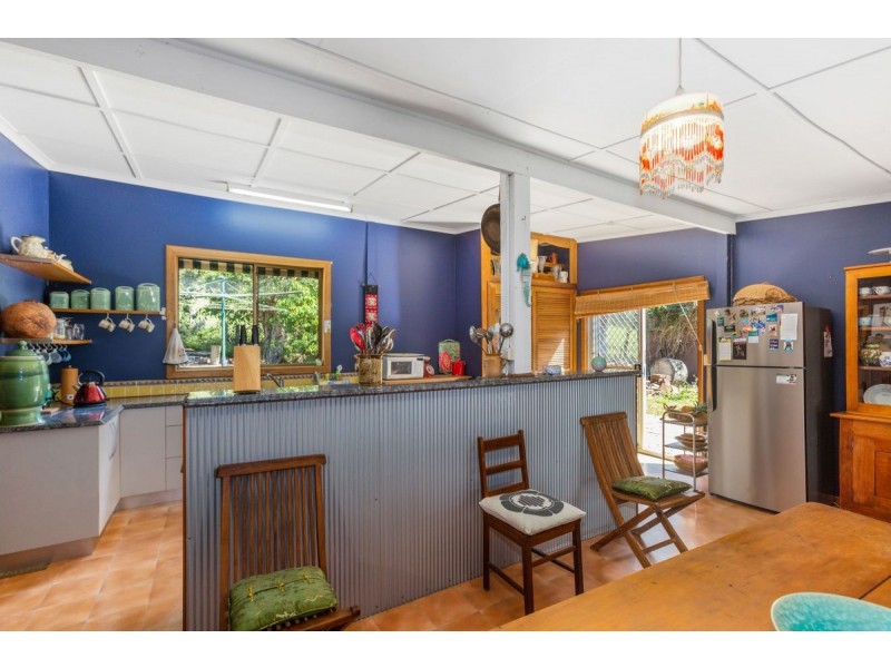 37 Kirbys Road, Limpinwood NSW 2484