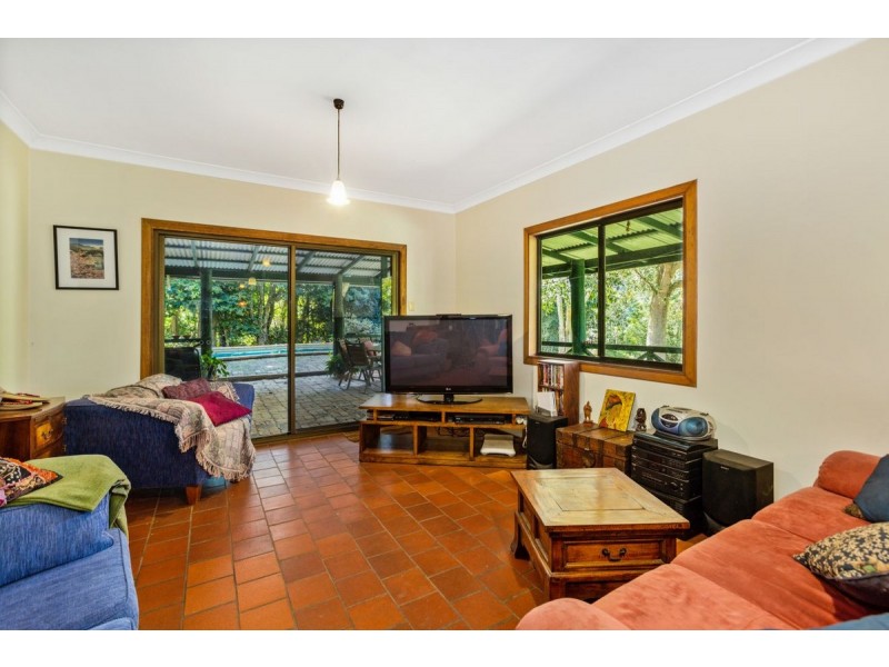 37 Kirbys Road, Limpinwood NSW 2484