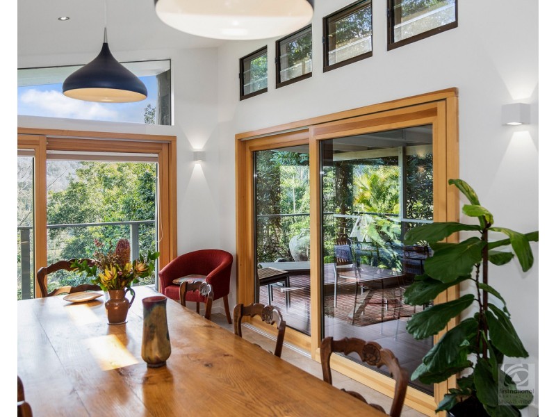 19 McCallum  Place, Uki NSW 2484