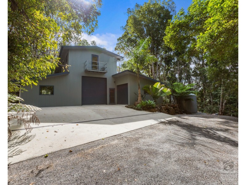 19 McCallum  Place, Uki NSW 2484