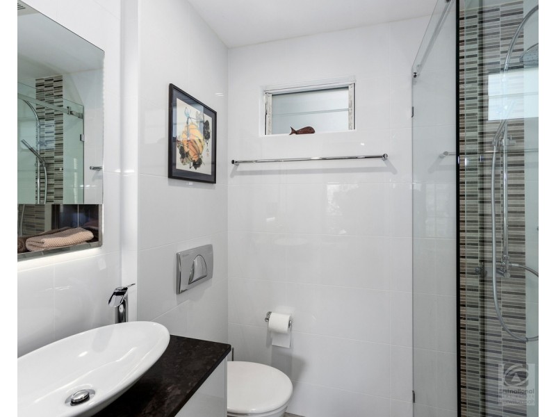 19 McCallum  Place, Uki NSW 2484