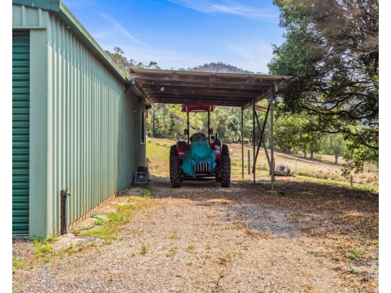 44 Byrrill Creek Road, Uki NSW 2484