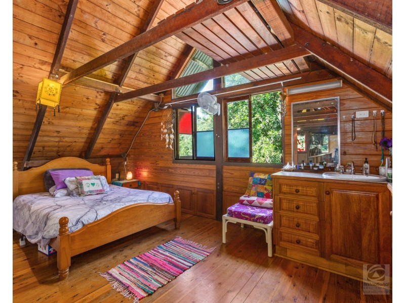 348 South Pumpenbil Road, Pumpenbil NSW 2484