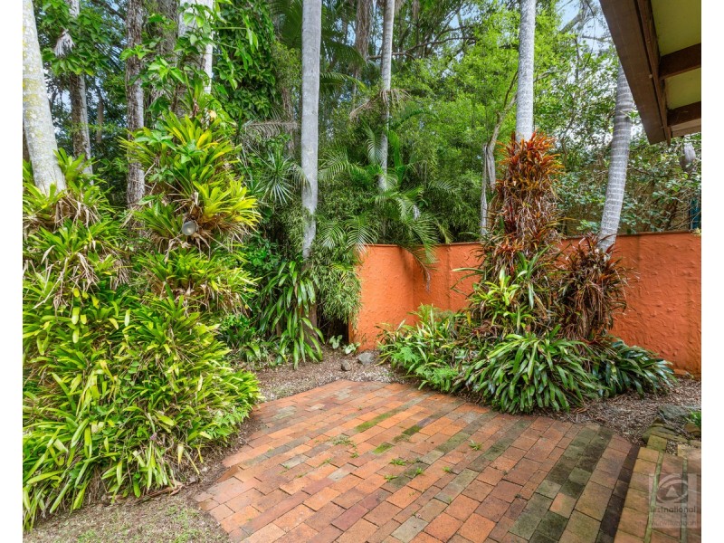 10 Old Convent Road, Uki NSW 2484