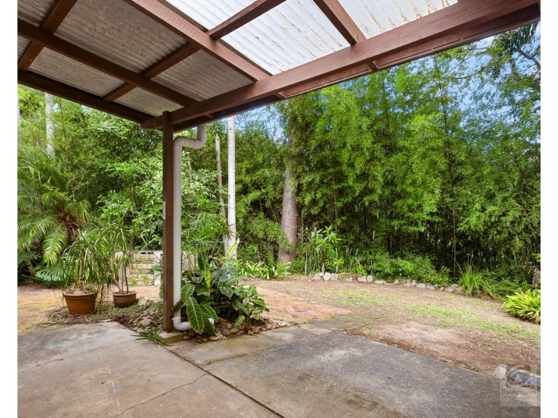 10 Old Convent Road, Uki NSW 2484