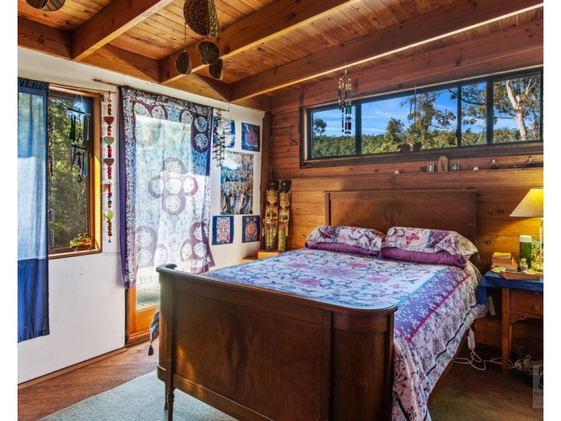 527 Commissioners Creek Road, Commissioners Creek NSW 2484