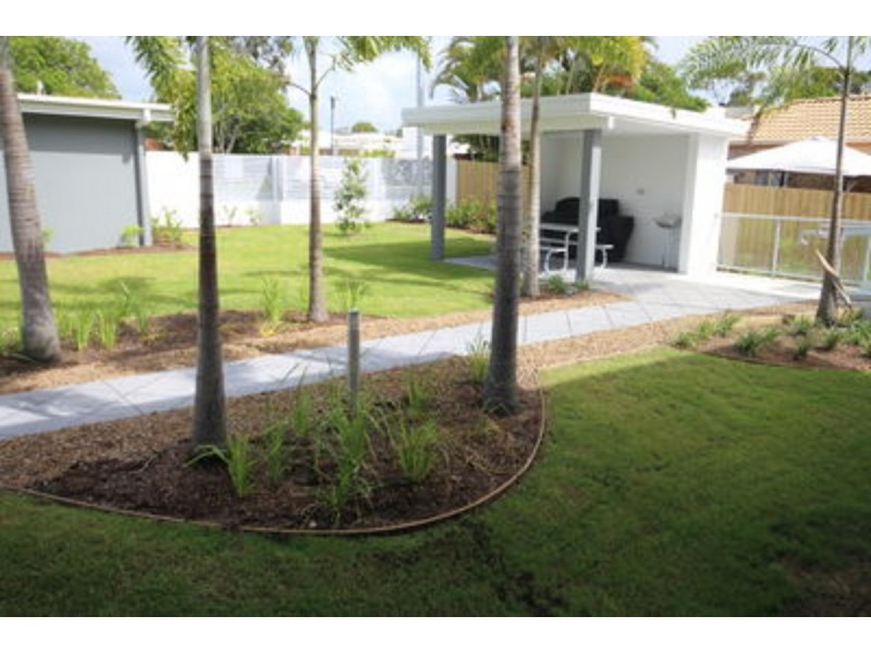 425 Pine Ridge Road, Runaway Bay QLD 4216
