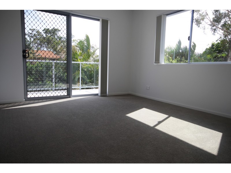 7/425 Pine Ridge Road, Runaway Bay QLD 4216