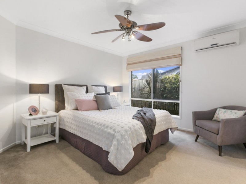 12 Creswick Close, Manly West QLD 4179