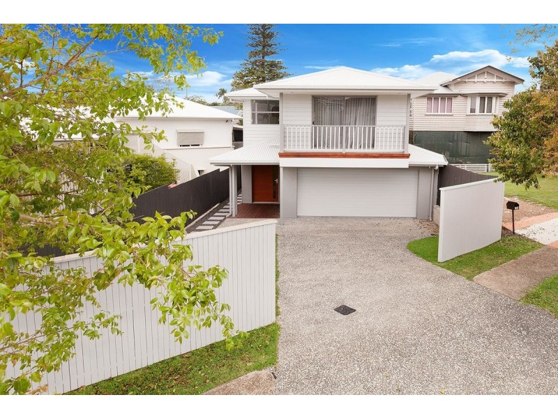 387 Bennetts Road, Norman Park QLD 4170