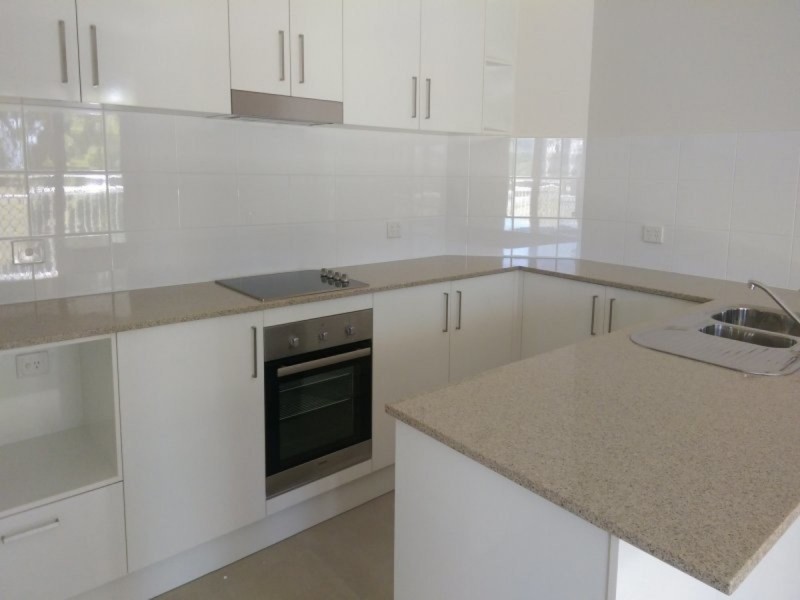 15/8 Ahern Street, Labrador QLD 4215