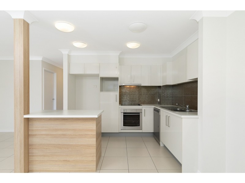 22 Yulia Street, Coombabah QLD 4216