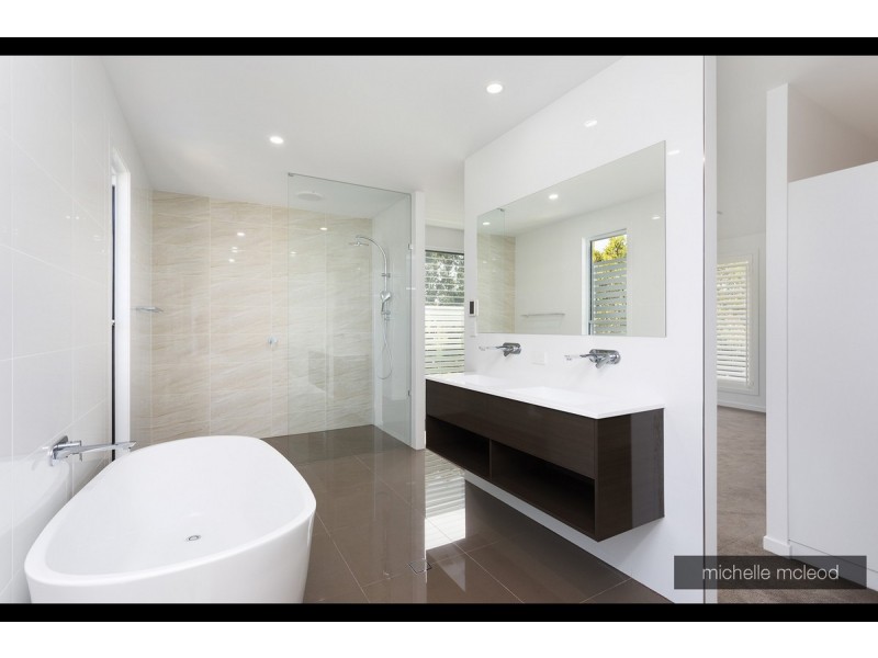 128 Ferndale Street, Annerley QLD 4103