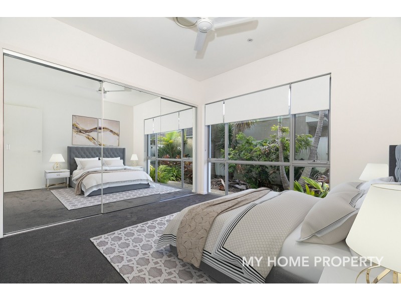 9130 Peter Senior Drive, Hope Island QLD 4212