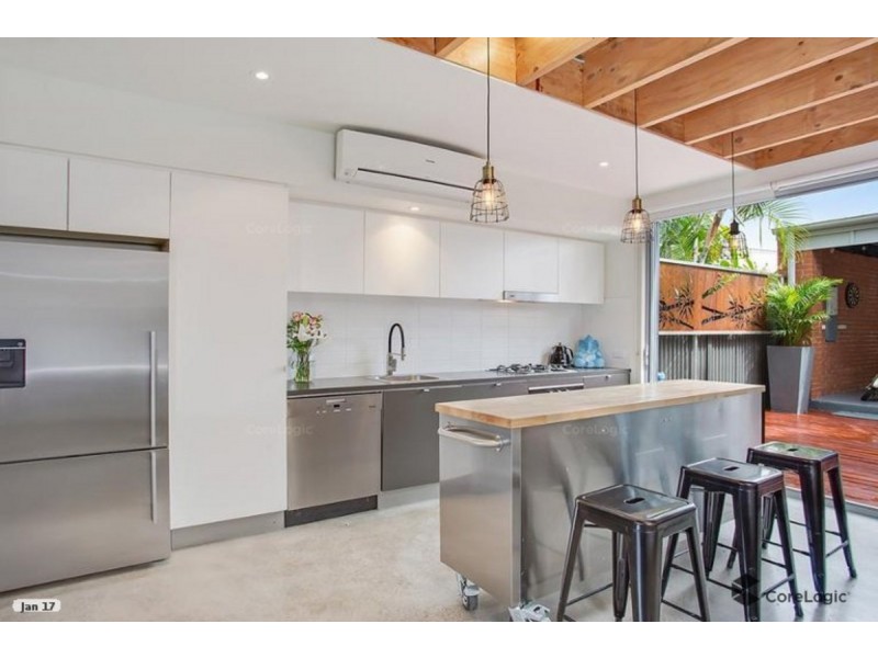 12 Lakefront Crescent, Varsity Lakes QLD 4227