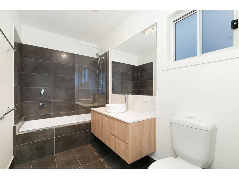 51 Clara Street, Annerley QLD 4103