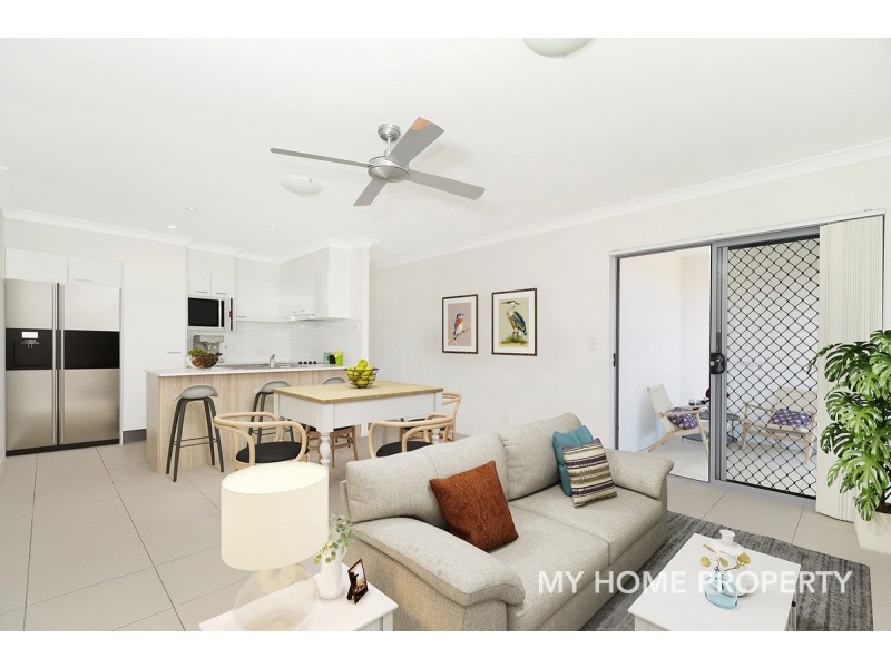 18/425 Pine Ridge Road, Runaway Bay QLD 4216