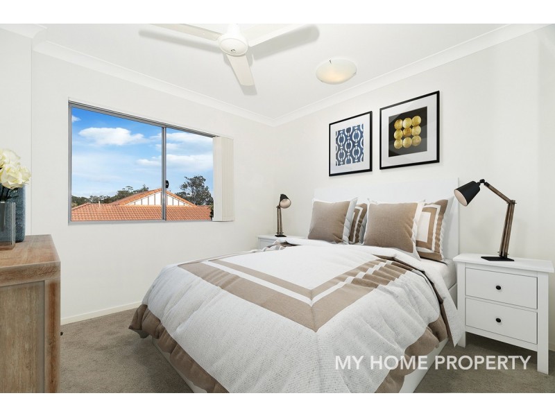 18/425 Pine Ridge Road, Runaway Bay QLD 4216