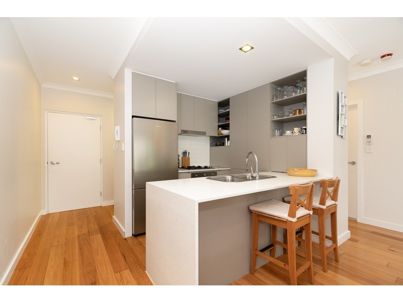 3/66 Overend Street, Norman Park QLD 4170