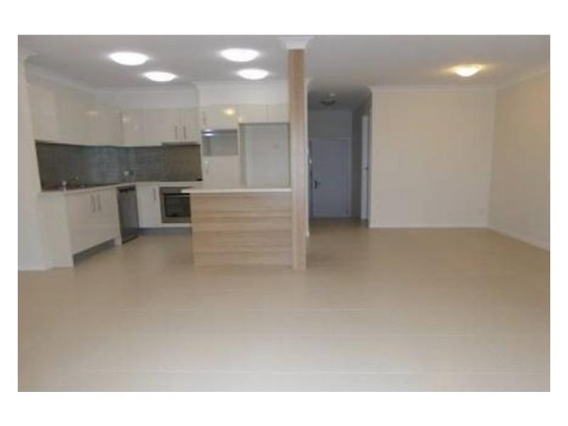 16/22 Yulia Street, Coombabah QLD 4216