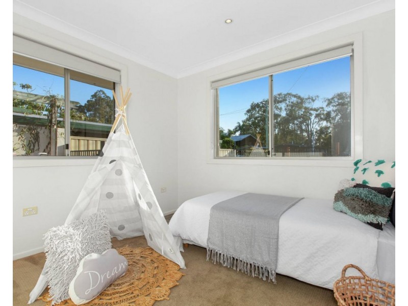 9 Tarni Street, Coombabah QLD 4216