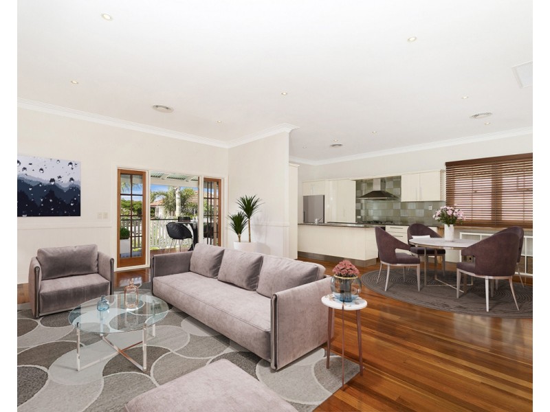 33 McDonald Street, Hawthorne QLD 4171