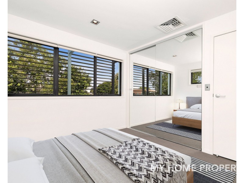 101 Stuart Street, Bulimba QLD 4171