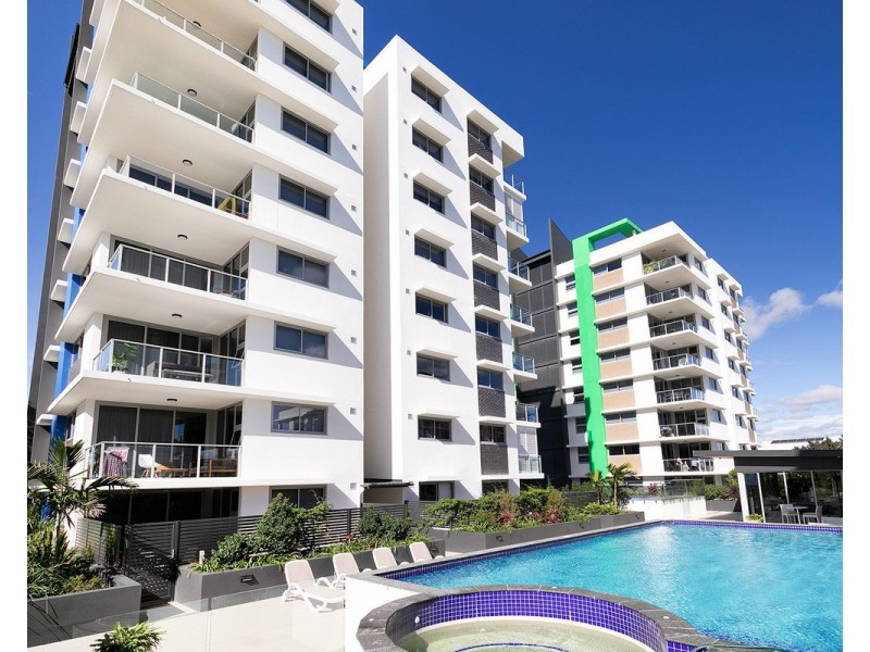 282/33 Lakefront Crescent, Varsity Lakes QLD 4227