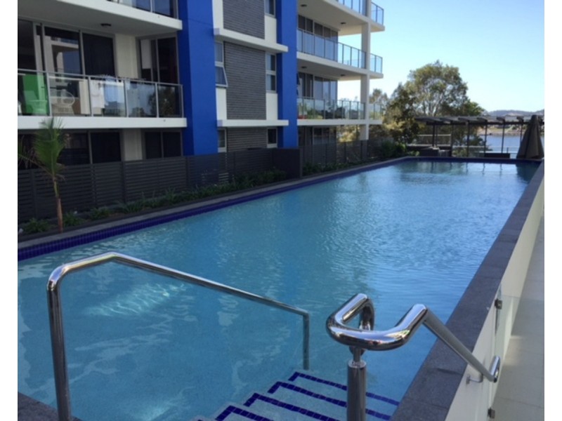 282/33 Lakefront Crescent, Varsity Lakes QLD 4227